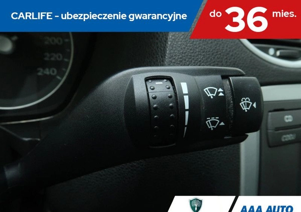 Ford Focus cena 14000 przebieg: 206060, rok produkcji 2005 z Myślenice małe 211